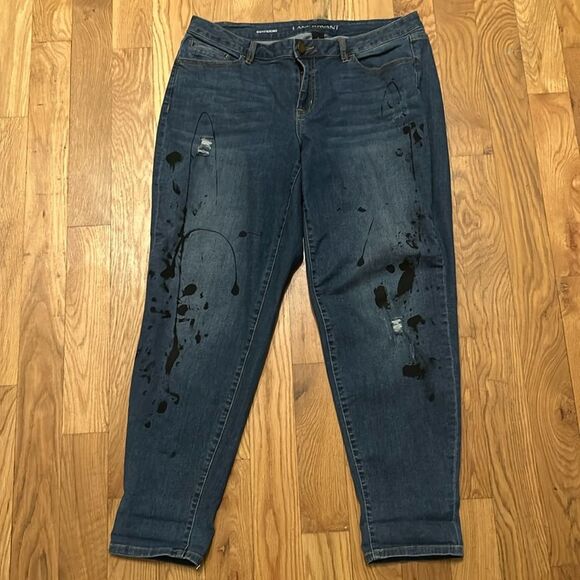 Lane Bryant Boyfriend Fit Paint Splatter Design Jeans. Size 16 - Picture 1 of 5